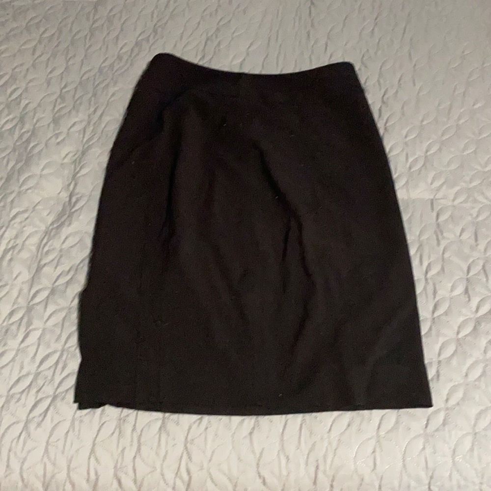 White House black market pencil skirt